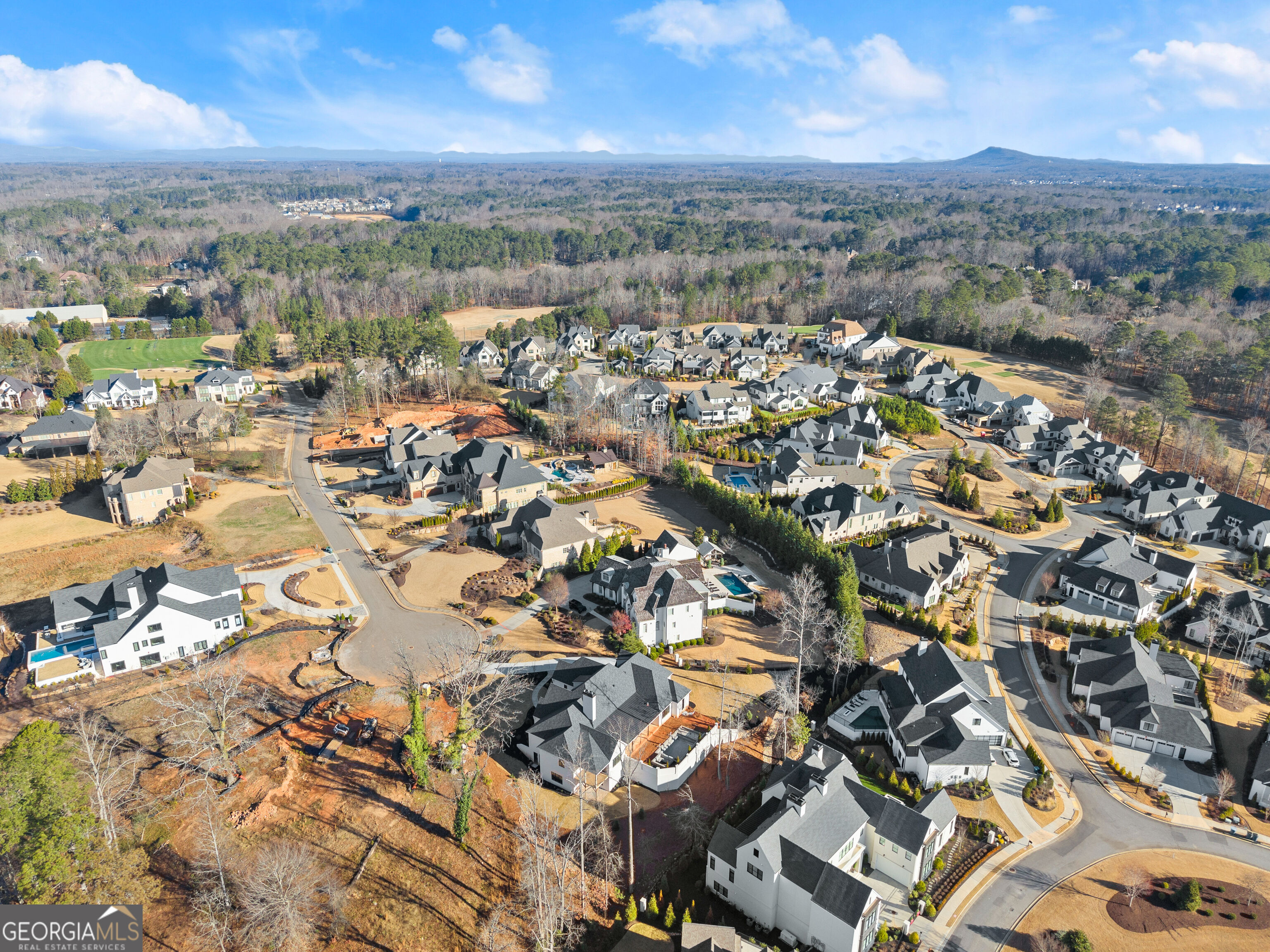 5071 Kings Close Alpharetta GA 30004