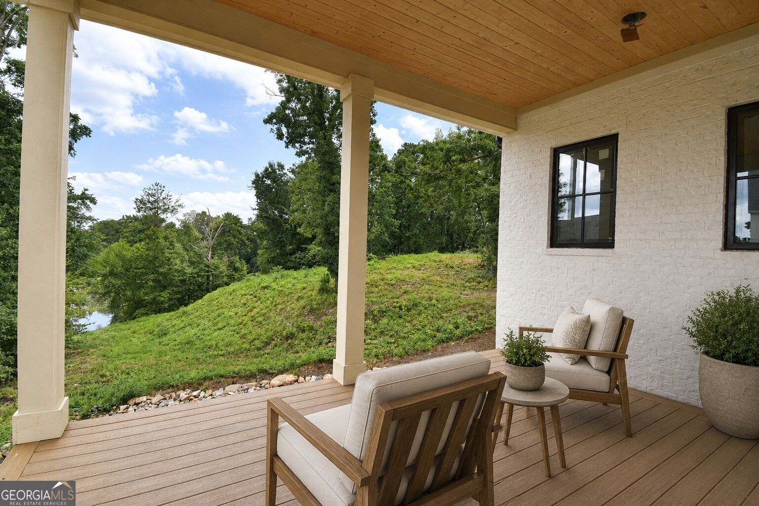 5071 Kings Close Alpharetta GA 30004