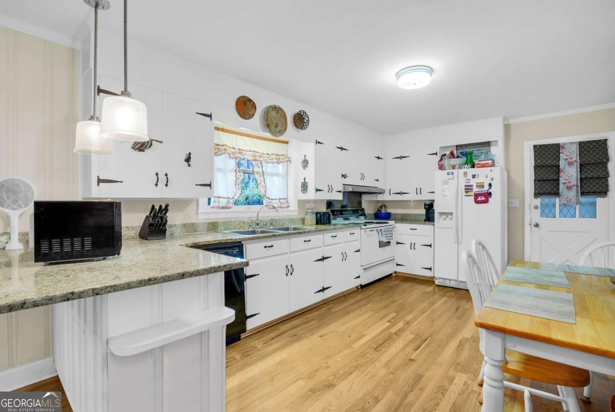 97 Azalea Avenue Garden City GA 31408
