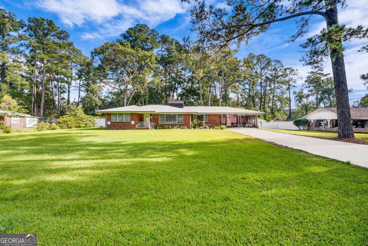 97 Azalea Avenue Garden City GA 31408