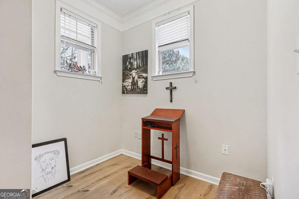 933 Sandringham Drive Alpharetta GA 30004