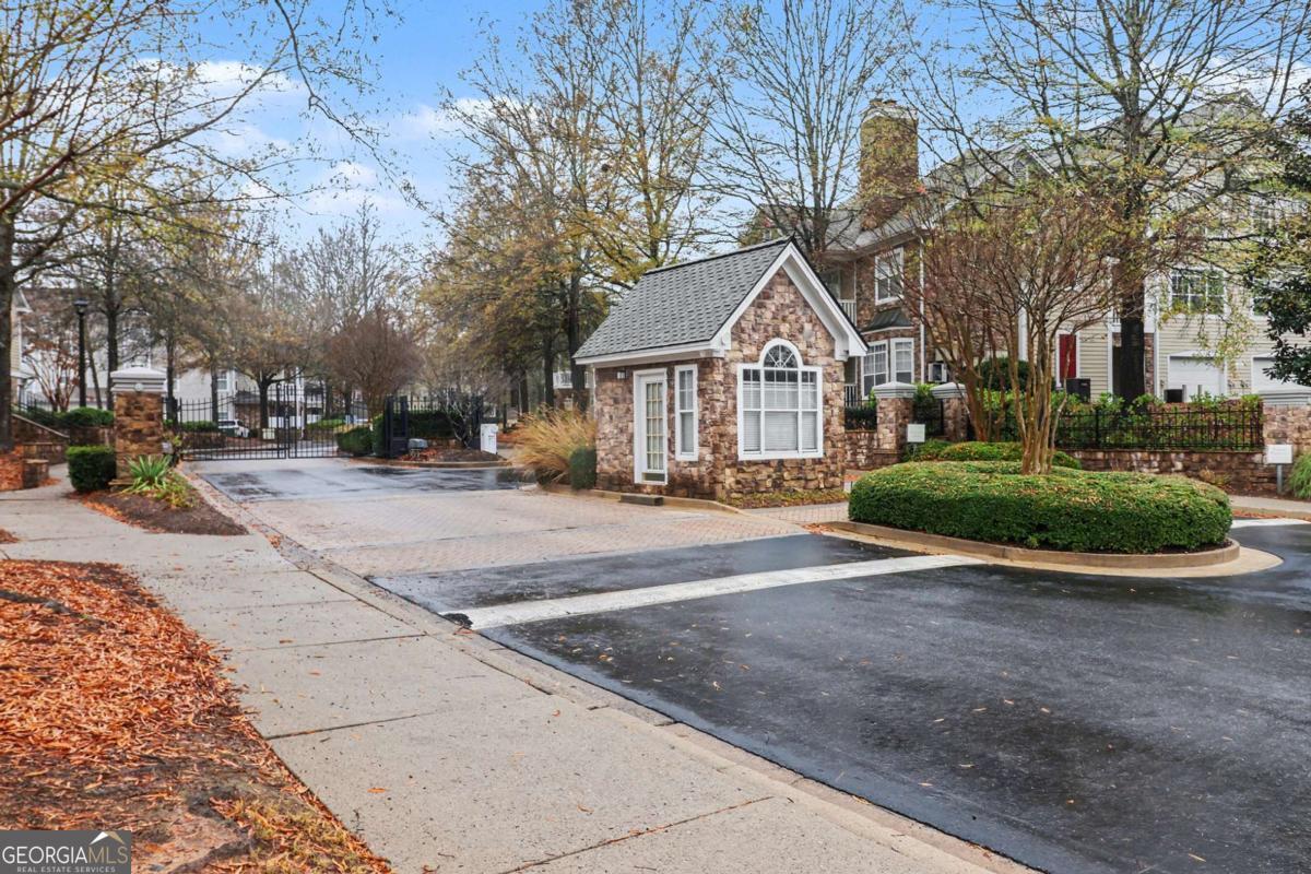 933 Sandringham Drive Alpharetta GA 30004