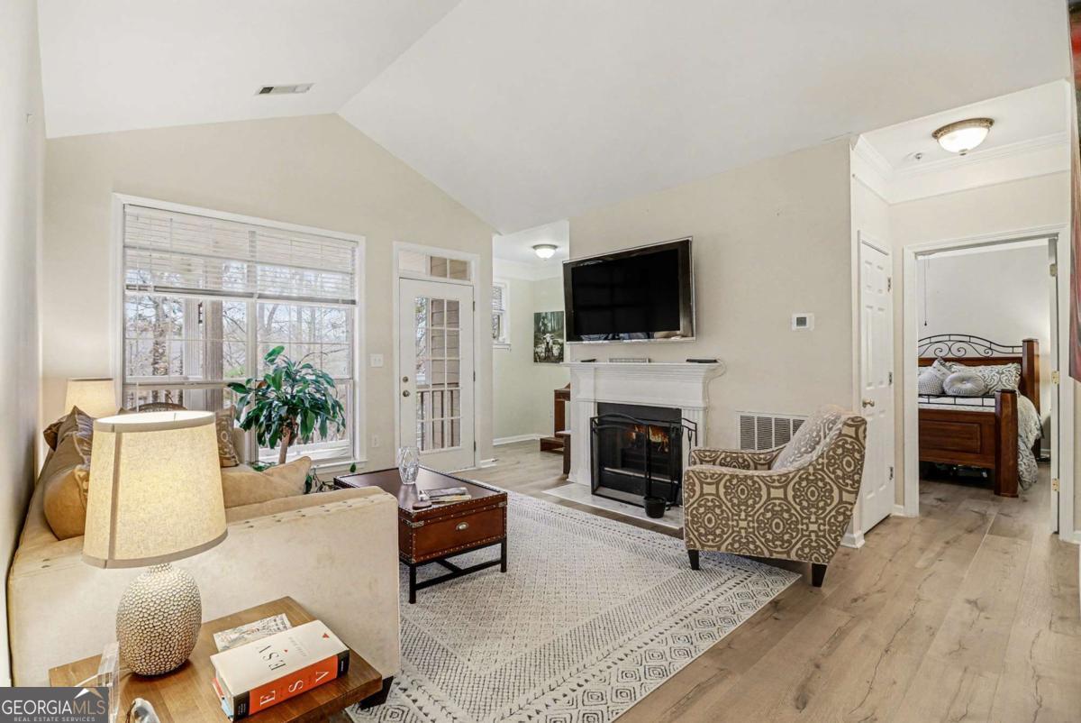 933 Sandringham Drive Alpharetta GA 30004