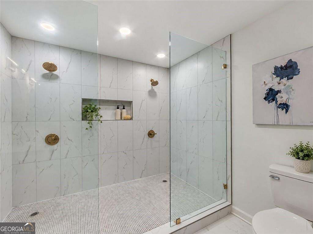 5004 Mountclaire Road Stone Mountain GA 30087