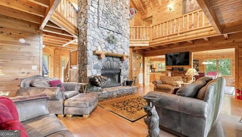 84 Charlotte Drive Morganton GA 30560