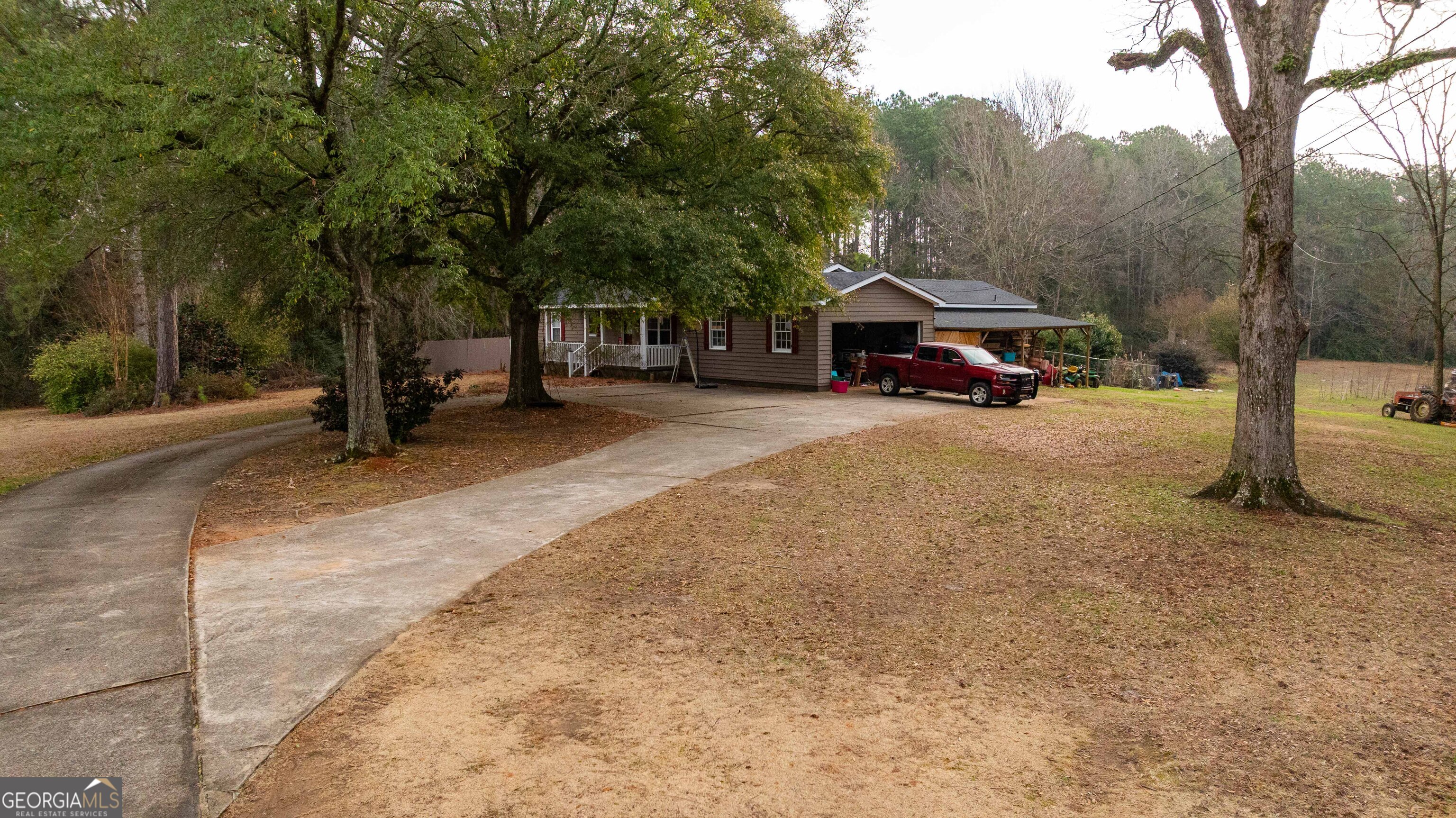 202 Daniel Road Thomaston GA 30286