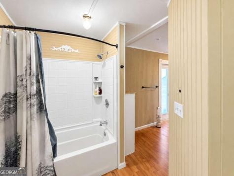 516 Hillcrest Drive Mccaysville GA 30555