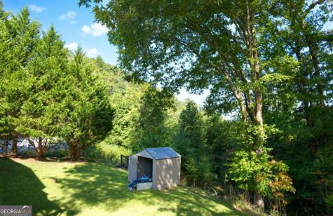 516 Hillcrest Drive Mccaysville GA 30555