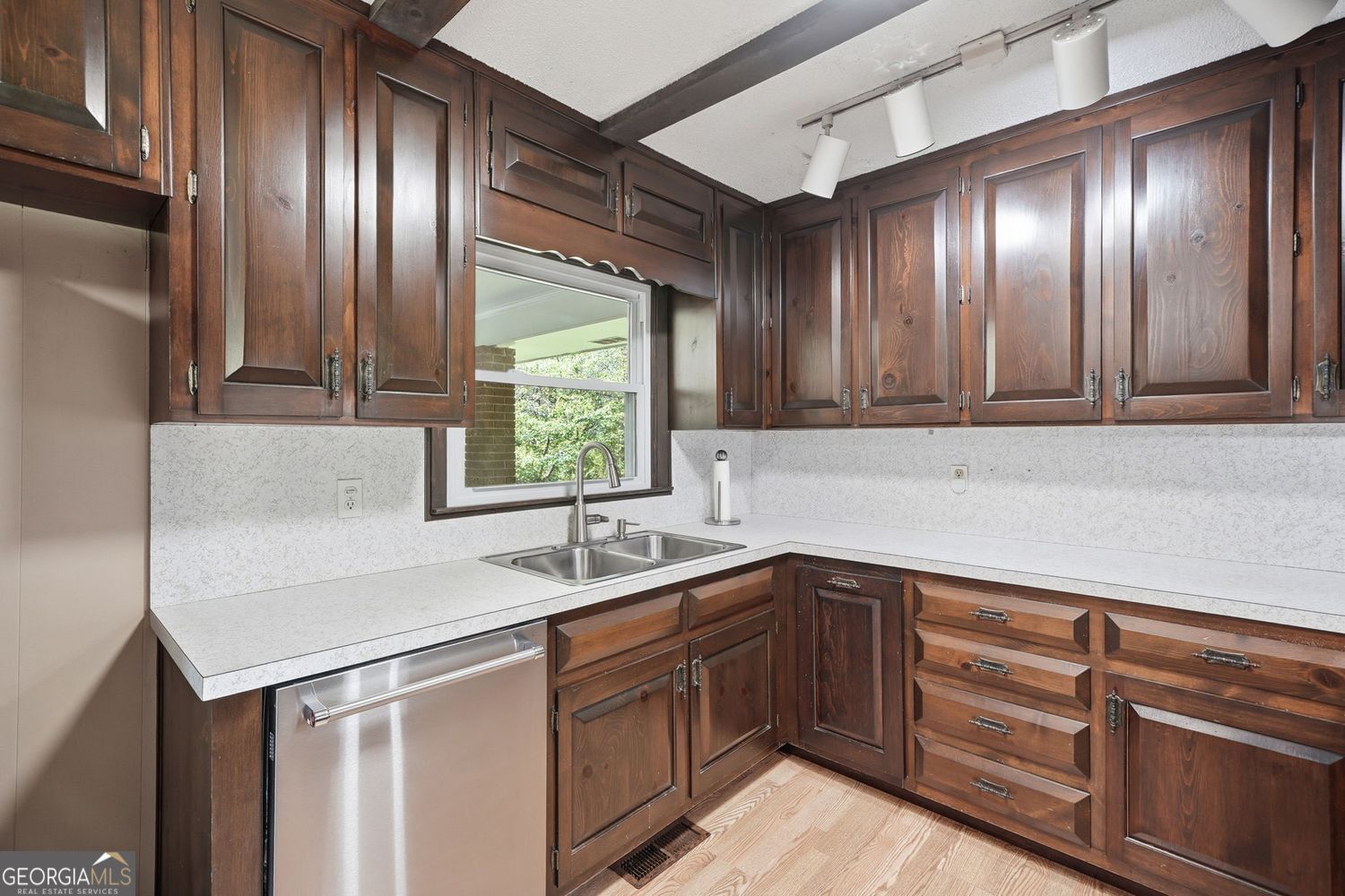 2279 Highway 92 Acworth GA 30102