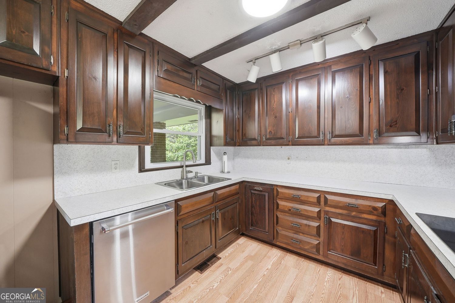 2279 Highway 92 Acworth GA 30102