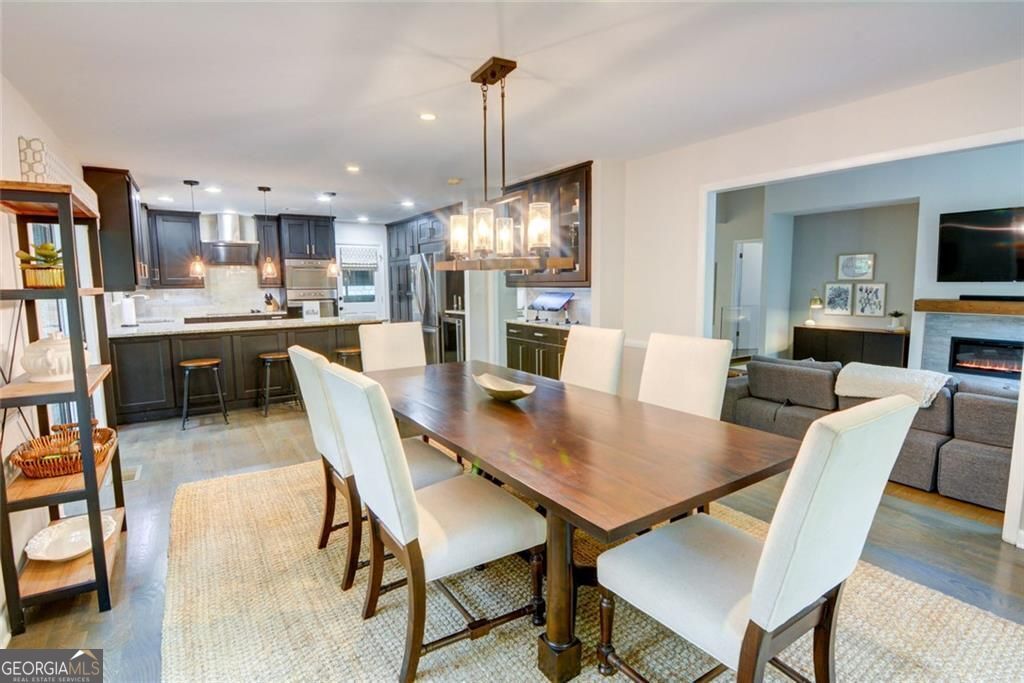 6090 Weatherly Drive NW Sandy Springs GA 30328