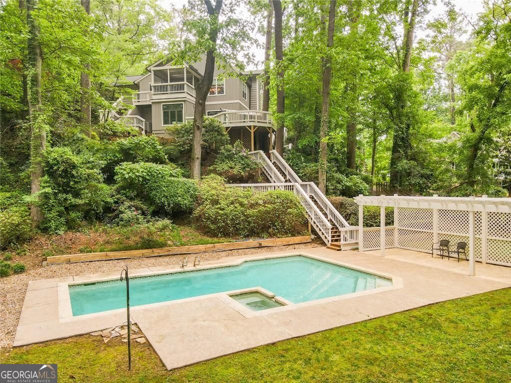 6090 Weatherly Drive NW Sandy Springs GA 30328