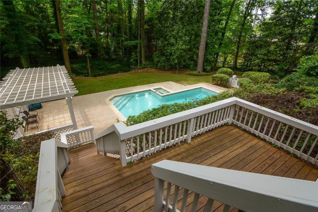 6090 Weatherly Drive NW Sandy Springs GA 30328