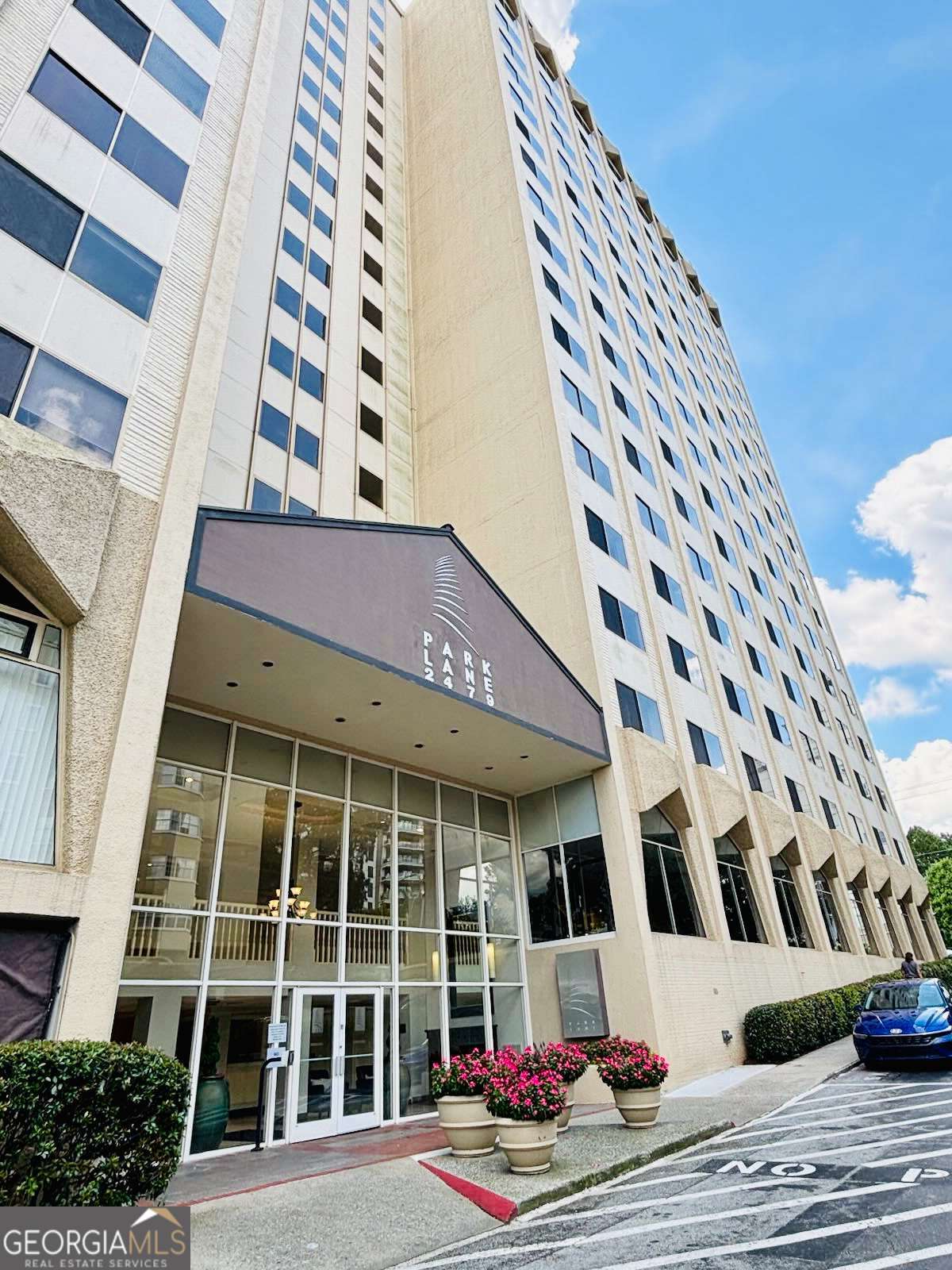 2479 Peachtree Road NE Atlanta GA 30305