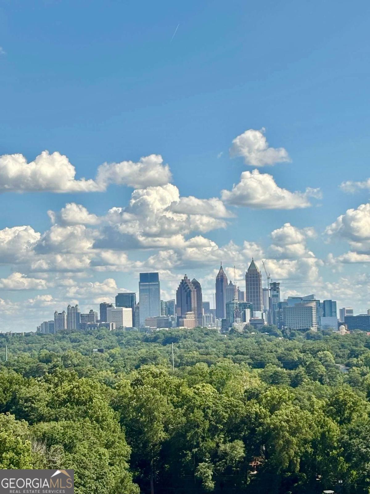 2479 Peachtree Road NE Atlanta GA 30305