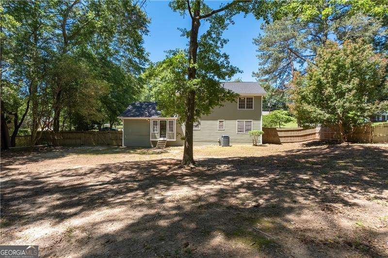 2526 Ashworth Lake Road Snellville GA 30078