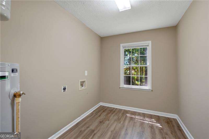 2526 Ashworth Lake Road Snellville GA 30078