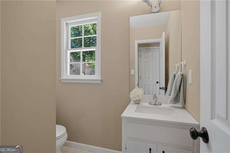 2526 Ashworth Lake Road Snellville GA 30078