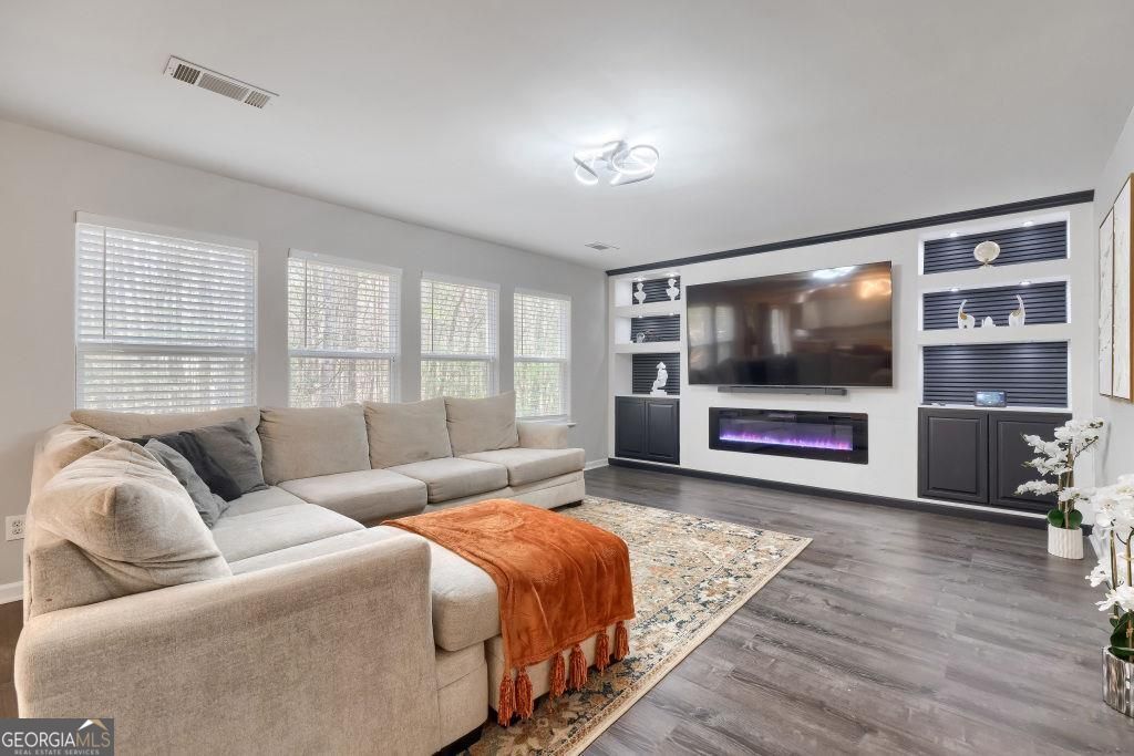 7583 Waverly Loop Fairburn GA 30213