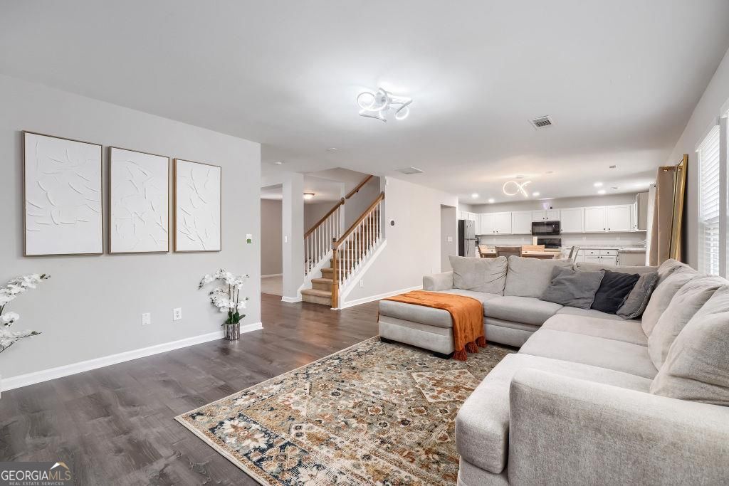 7583 Waverly Loop Fairburn GA 30213