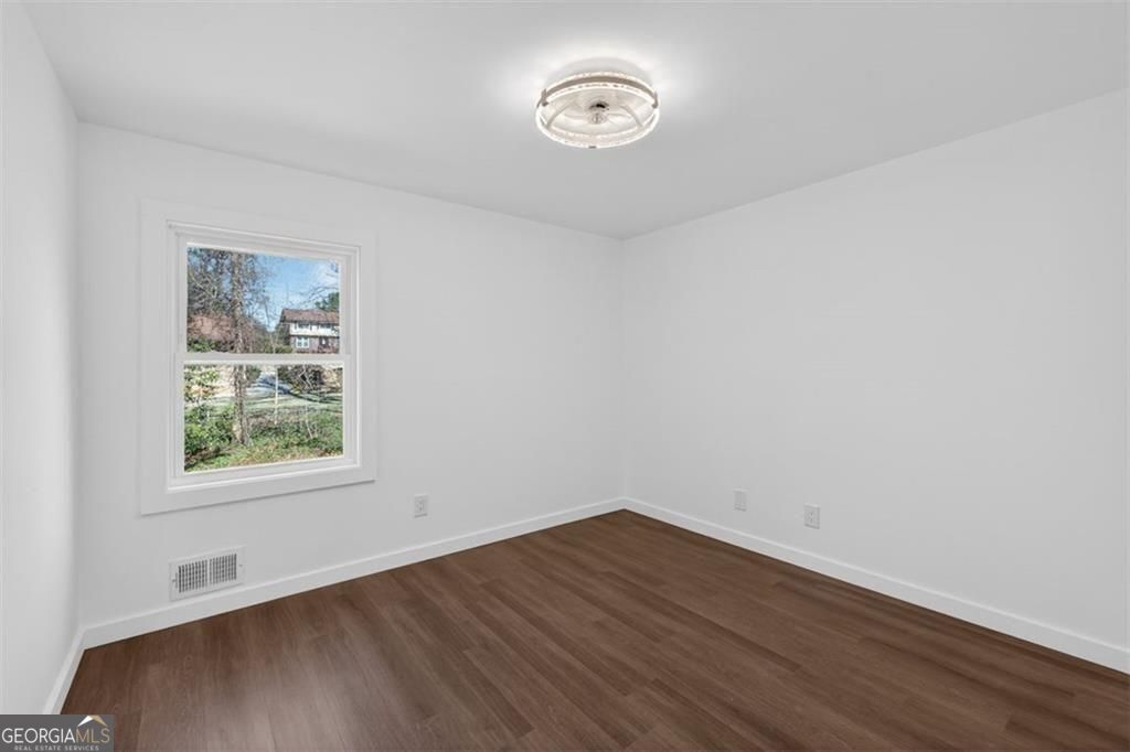 3940 Pinehurst Valley Drive Decatur GA 30034