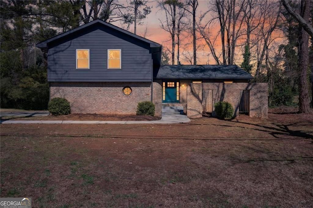 3940 Pinehurst Valley Drive Decatur GA 30034