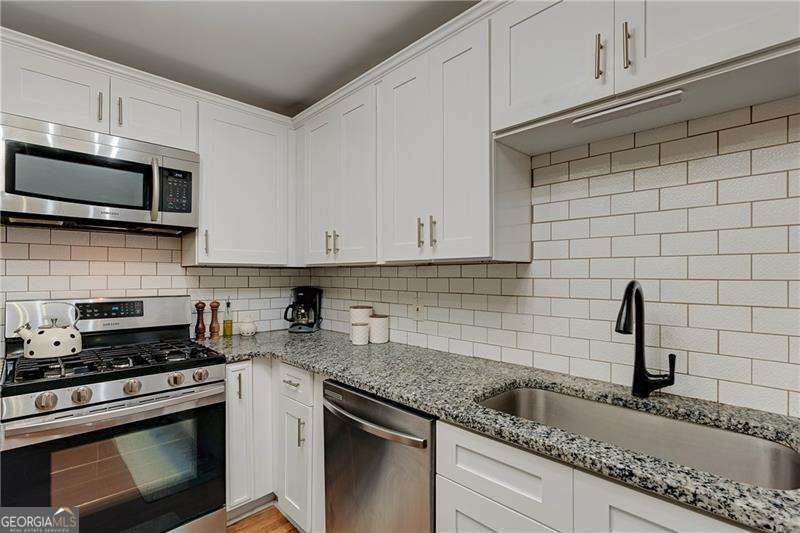 498 Glendalough Place SW Atlanta GA 30310
