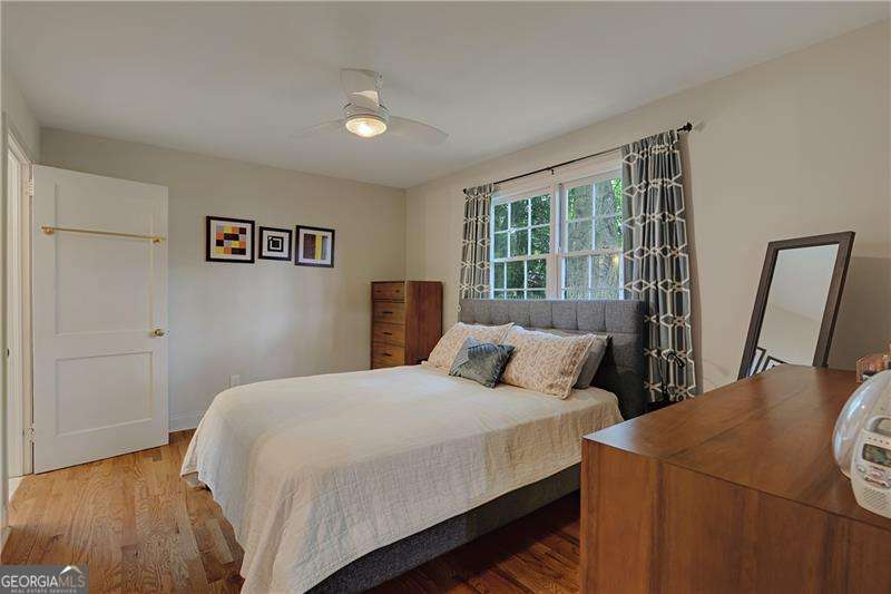 498 Glendalough Place SW Atlanta GA 30310