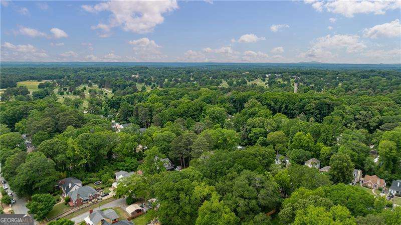 498 Glendalough Place SW Atlanta GA 30310