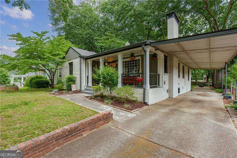 498 Glendalough Place SW Atlanta GA 30310