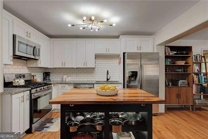 498 Glendalough Place SW Atlanta GA 30310