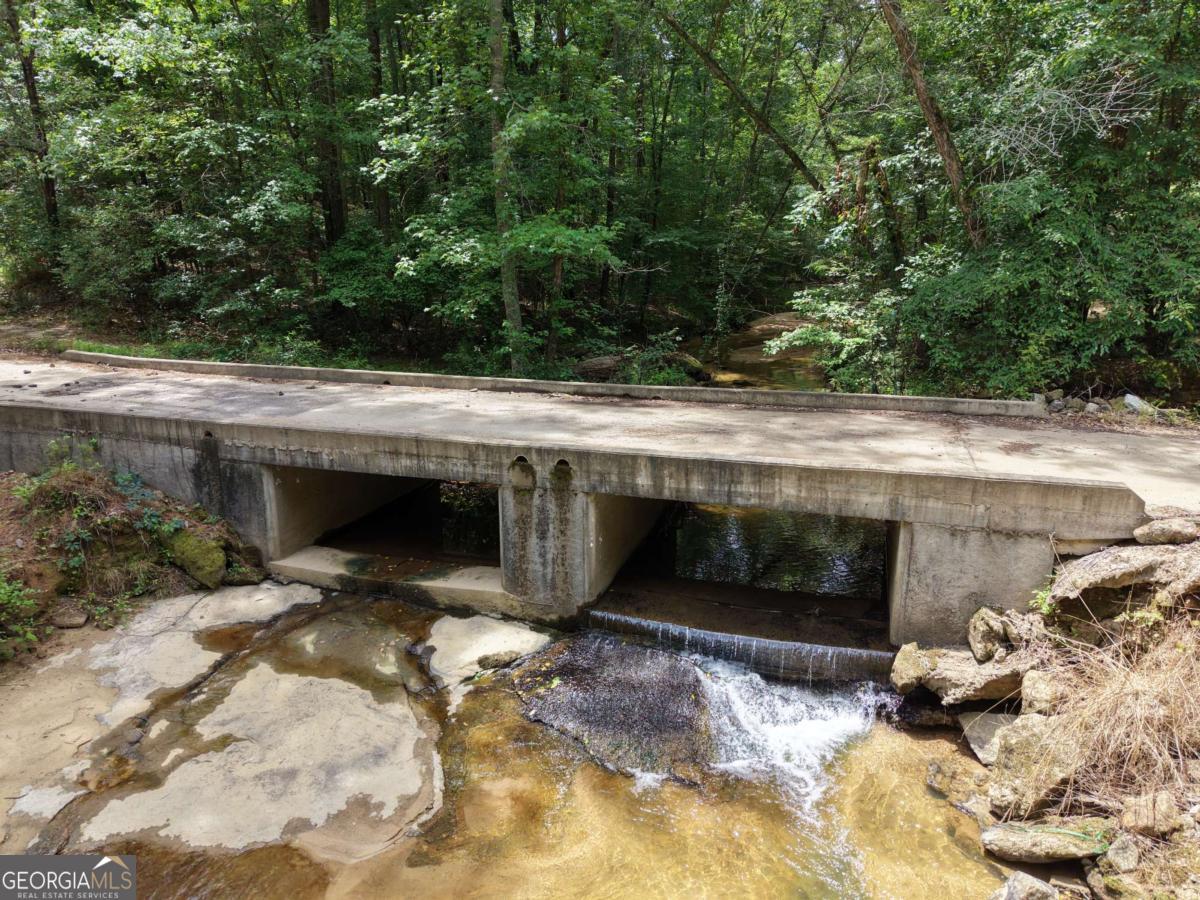 2425 Spratlin Mill Road Hull GA 30646