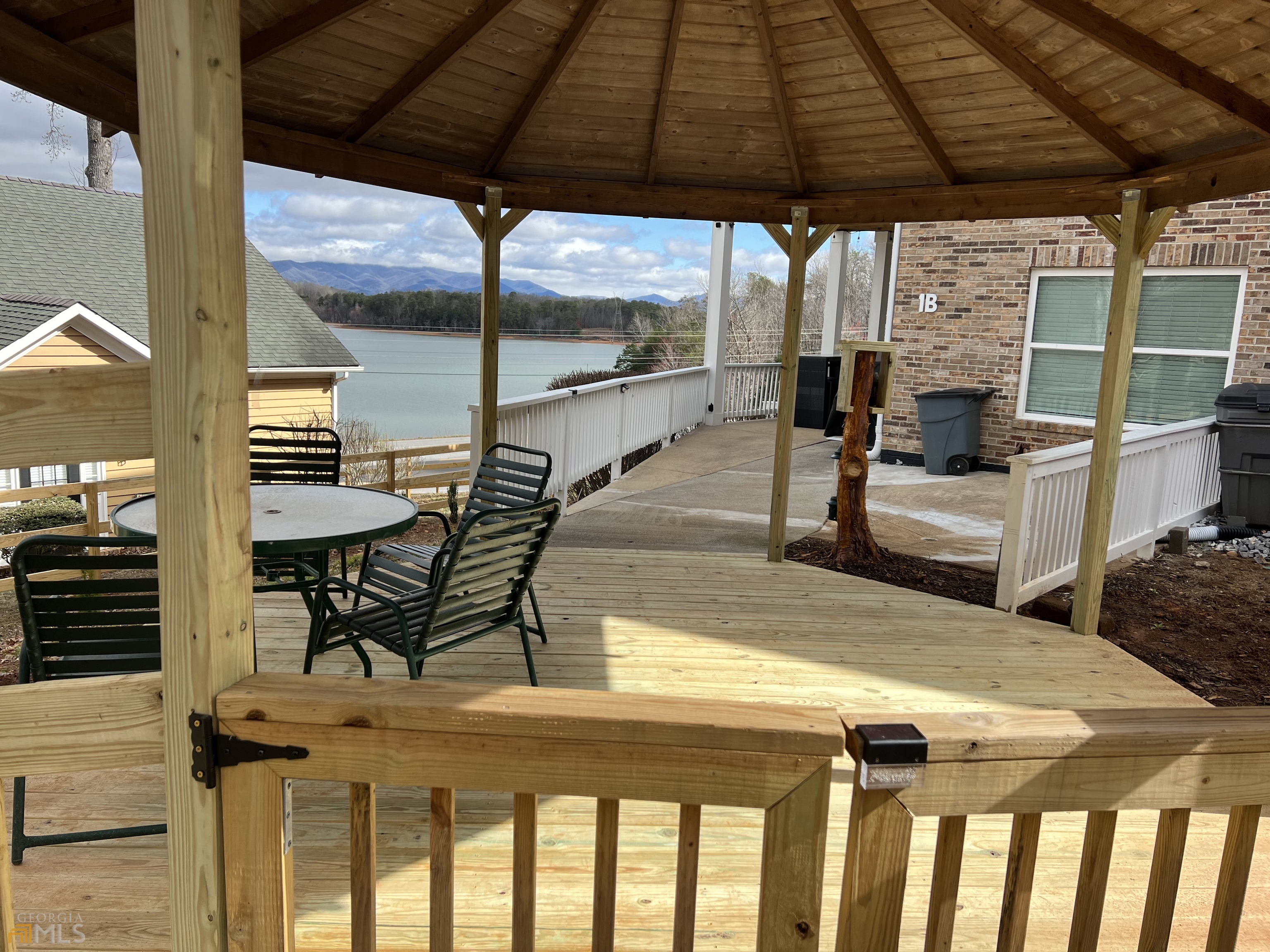 3243 Dogwood Lane Hiawassee GA 30546