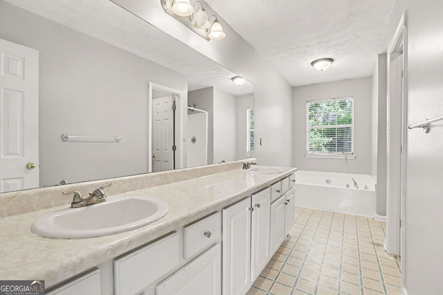 4394 Cross Lane Decatur GA 30035