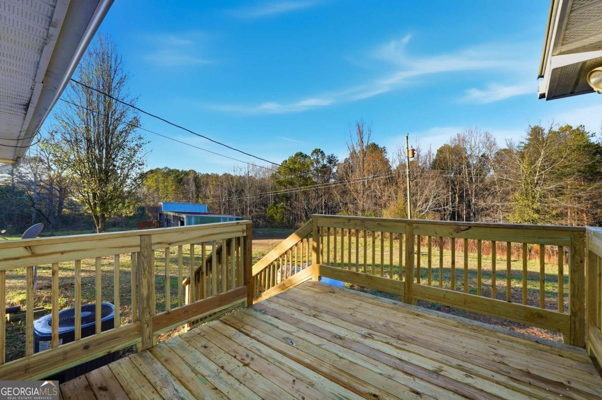 572 Young Loop Fairmount GA 30139