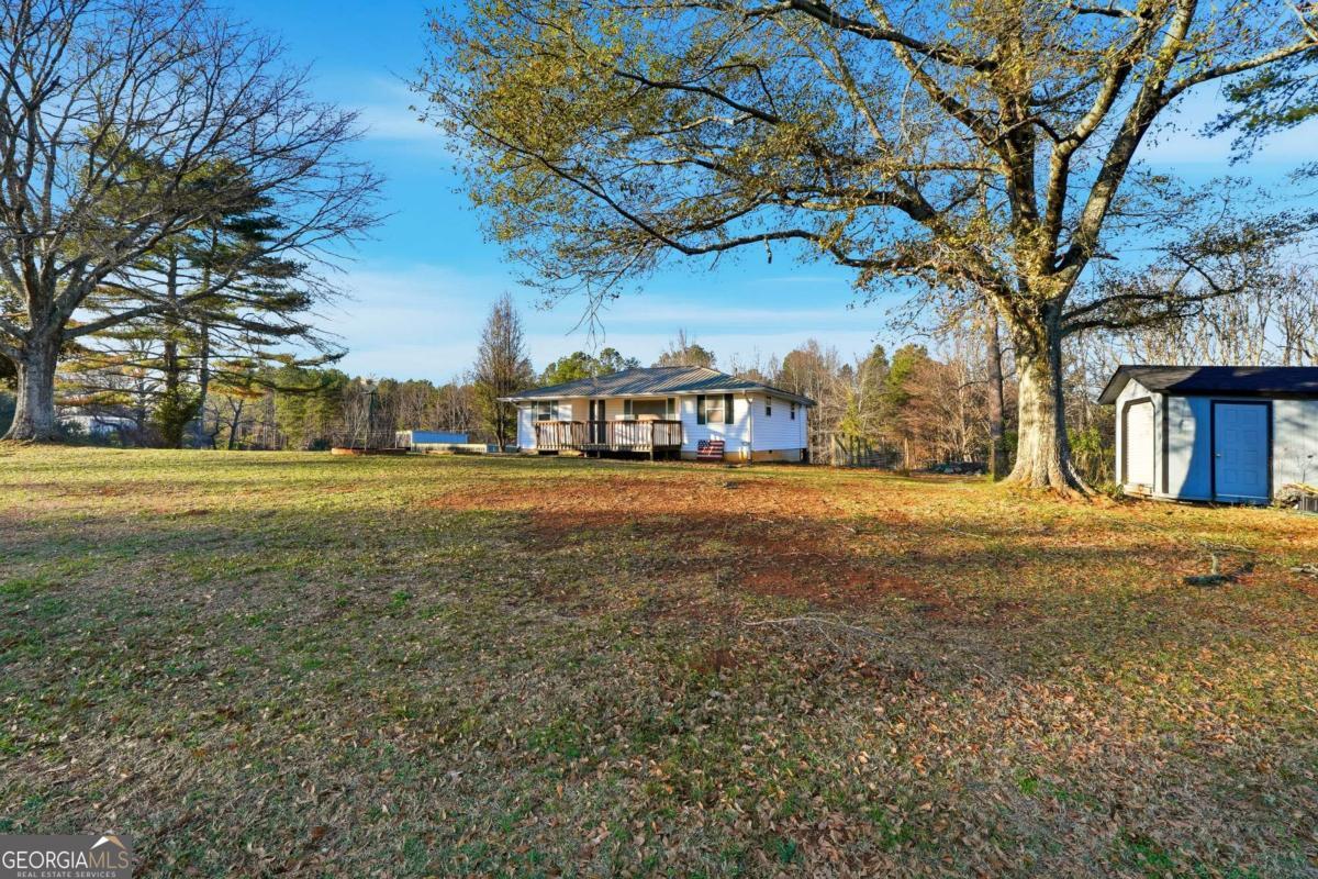 572 Young Loop Fairmount GA 30139