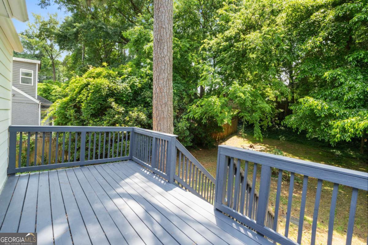 51 Willow Wood Circle Atlanta GA 30317