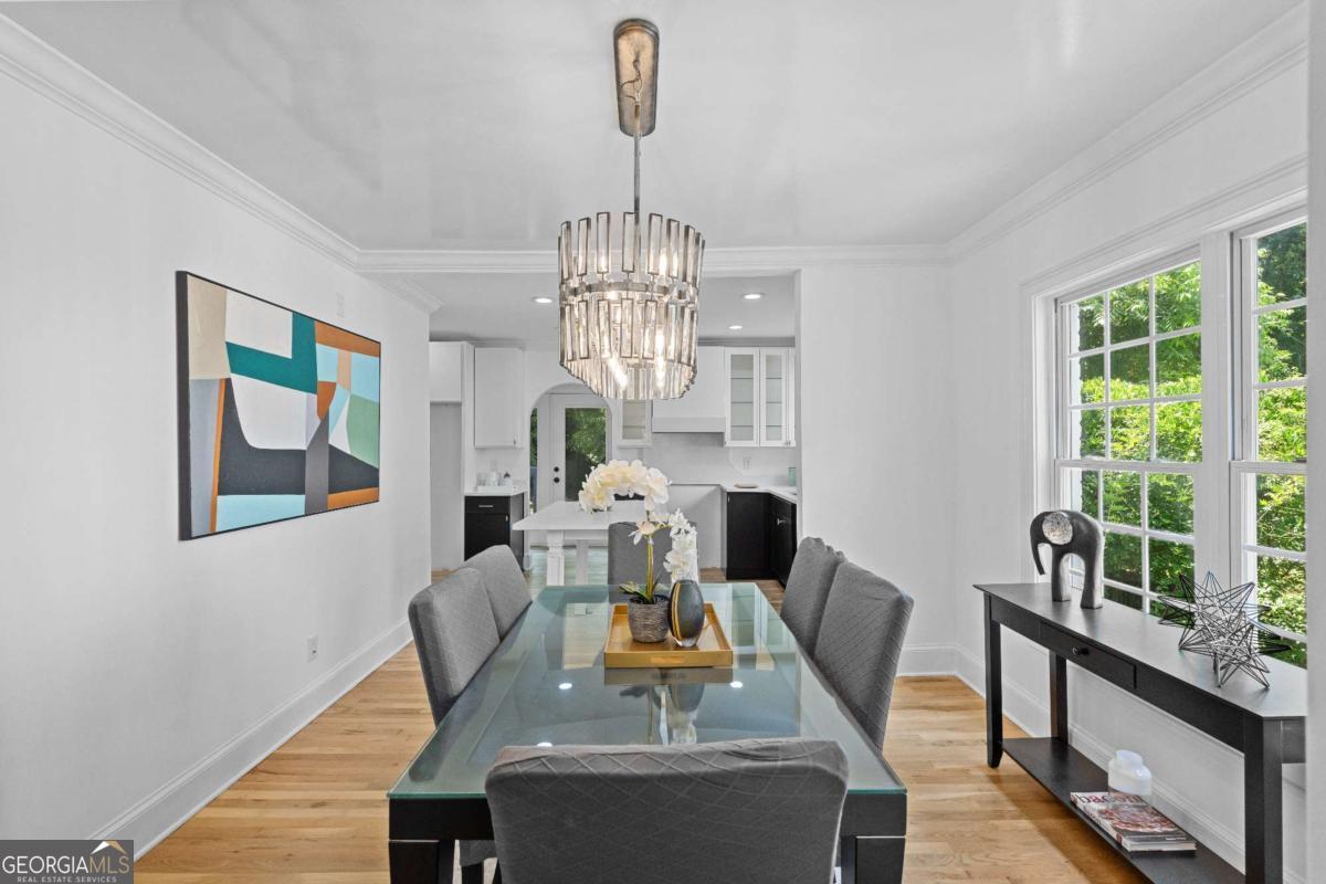 51 Willow Wood Circle Atlanta GA 30317