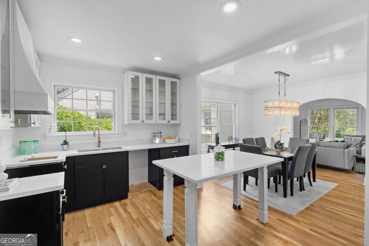 51 Willow Wood Circle Atlanta GA 30317