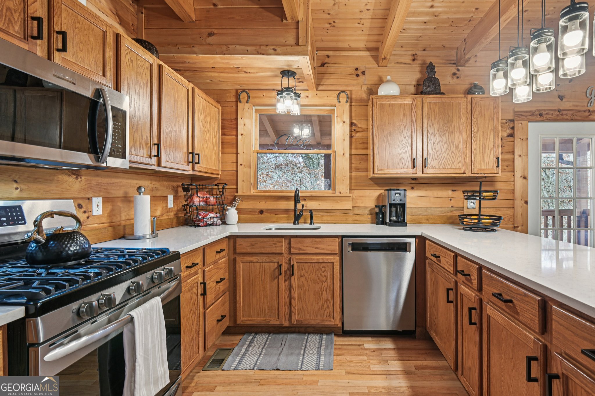 324 Sutallee Place White GA 30184