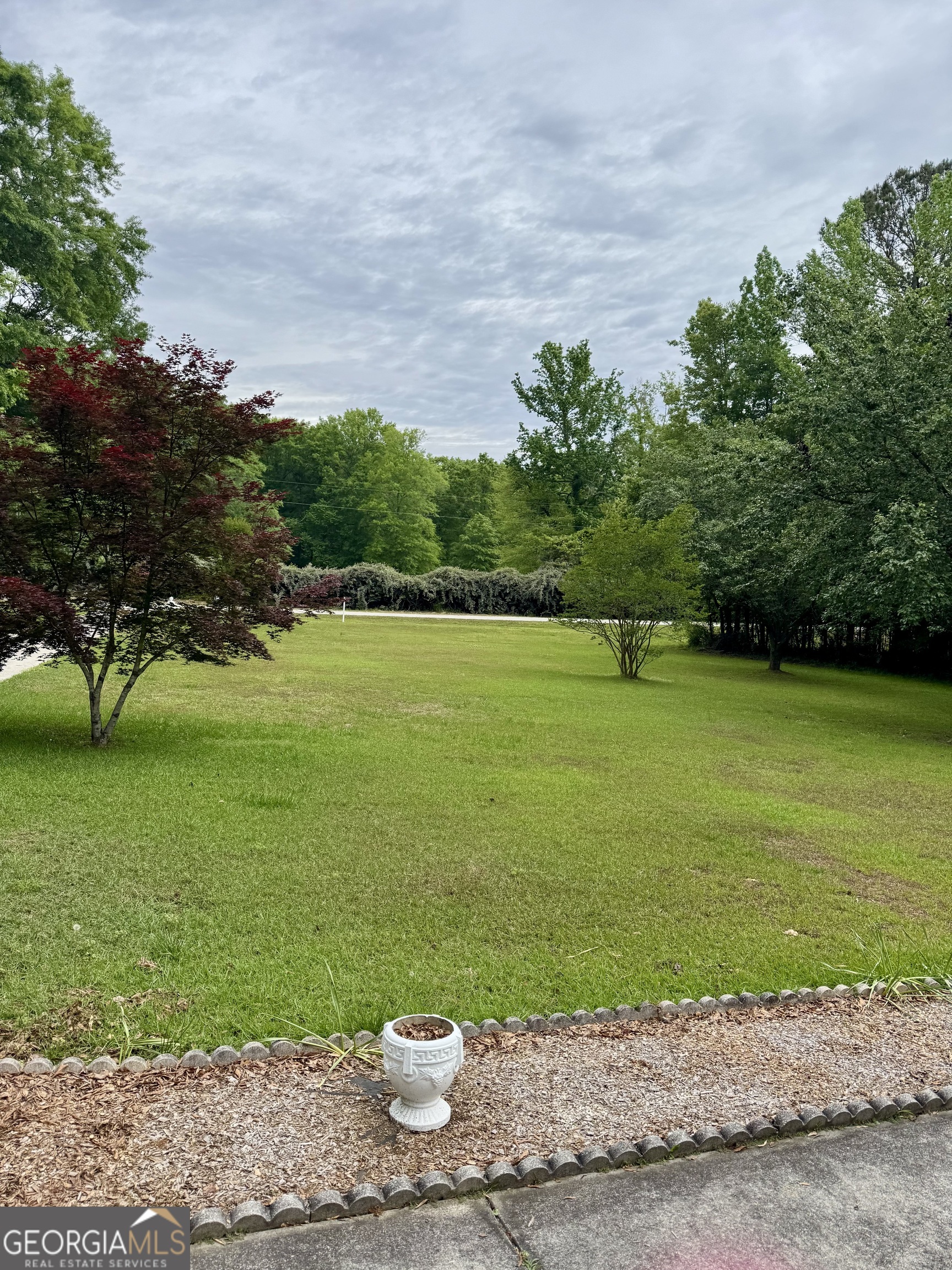 423 Woods Road Brooks GA 30205