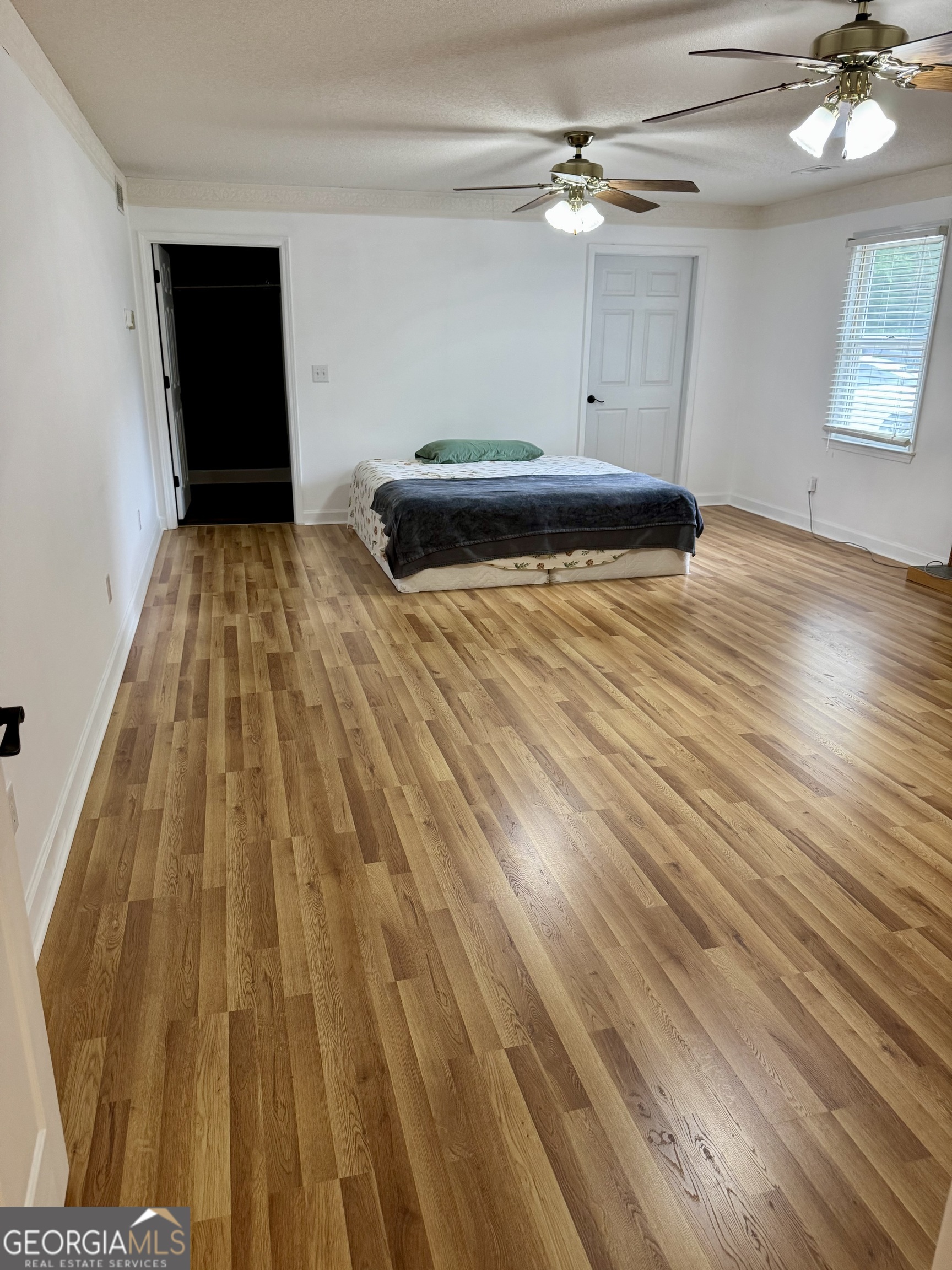 423 Woods Road Brooks GA 30205