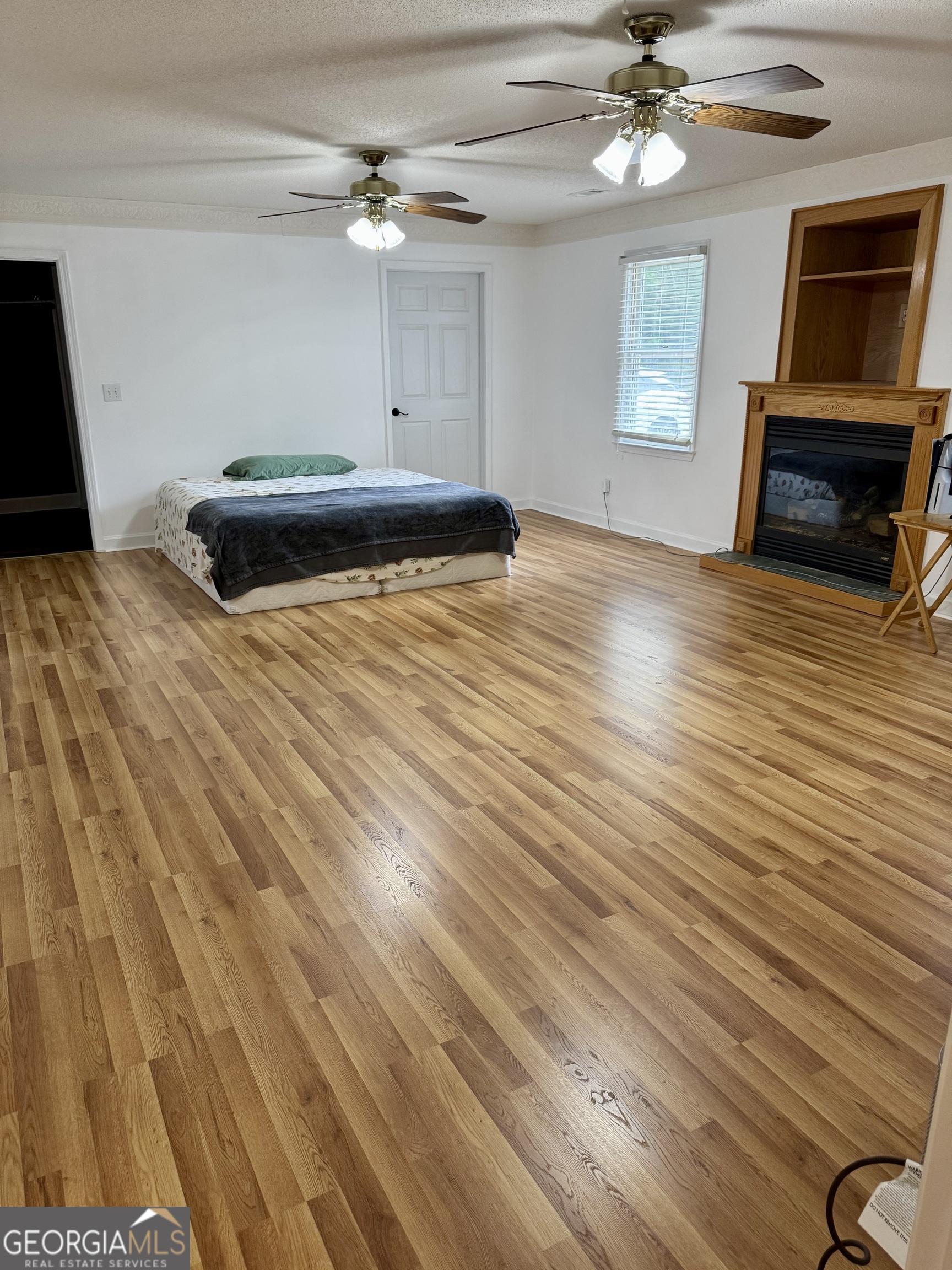 423 Woods Road Brooks GA 30205
