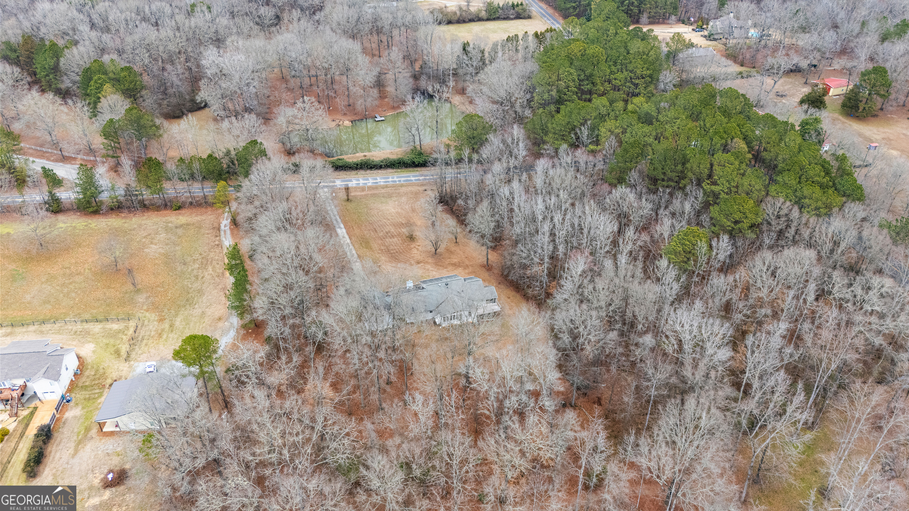 423 Woods Road Brooks GA 30205