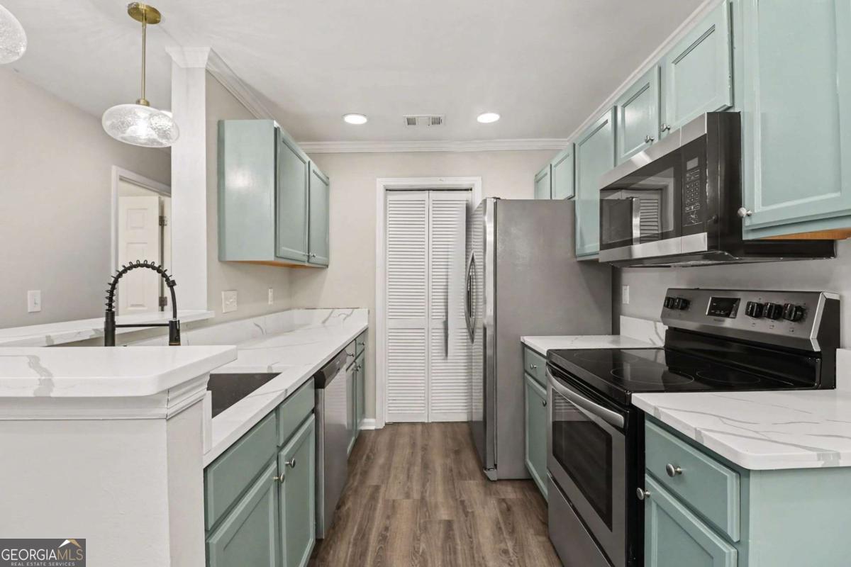 225 Warm Springs Circle Roswell GA 30075
