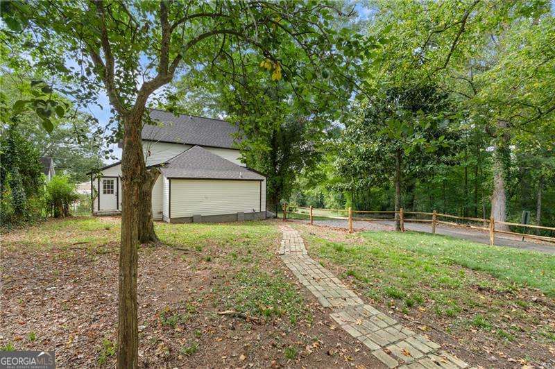 6 Hillside Avenue SE Lindale GA 30147
