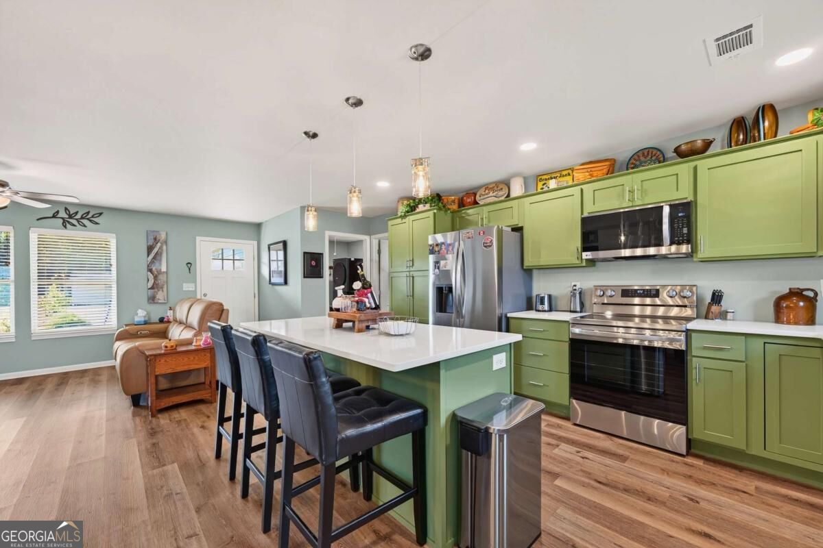 124 Kelly Drive NE White GA 30184