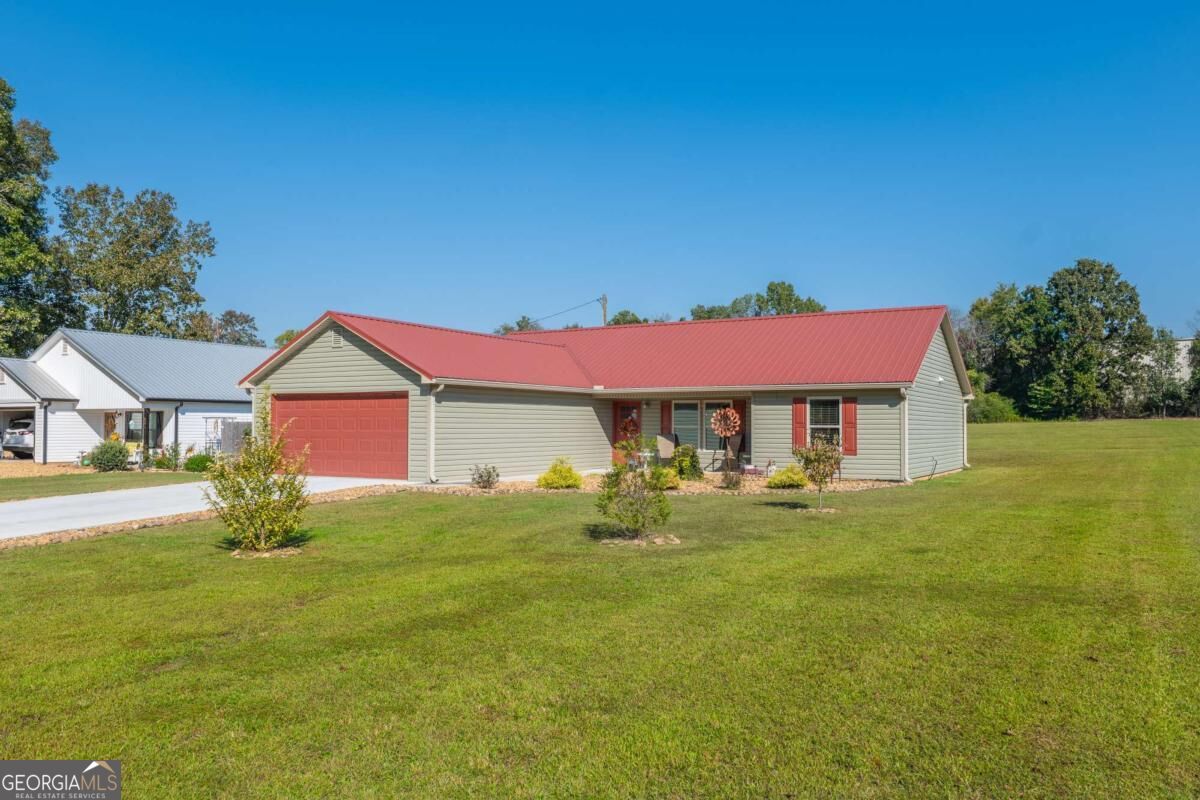 124 Kelly Drive NE White GA 30184