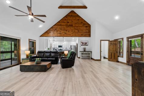 60 Weeks Lane Ellijay GA 30540