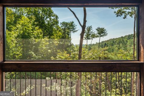 60 Weeks Lane Ellijay GA 30540